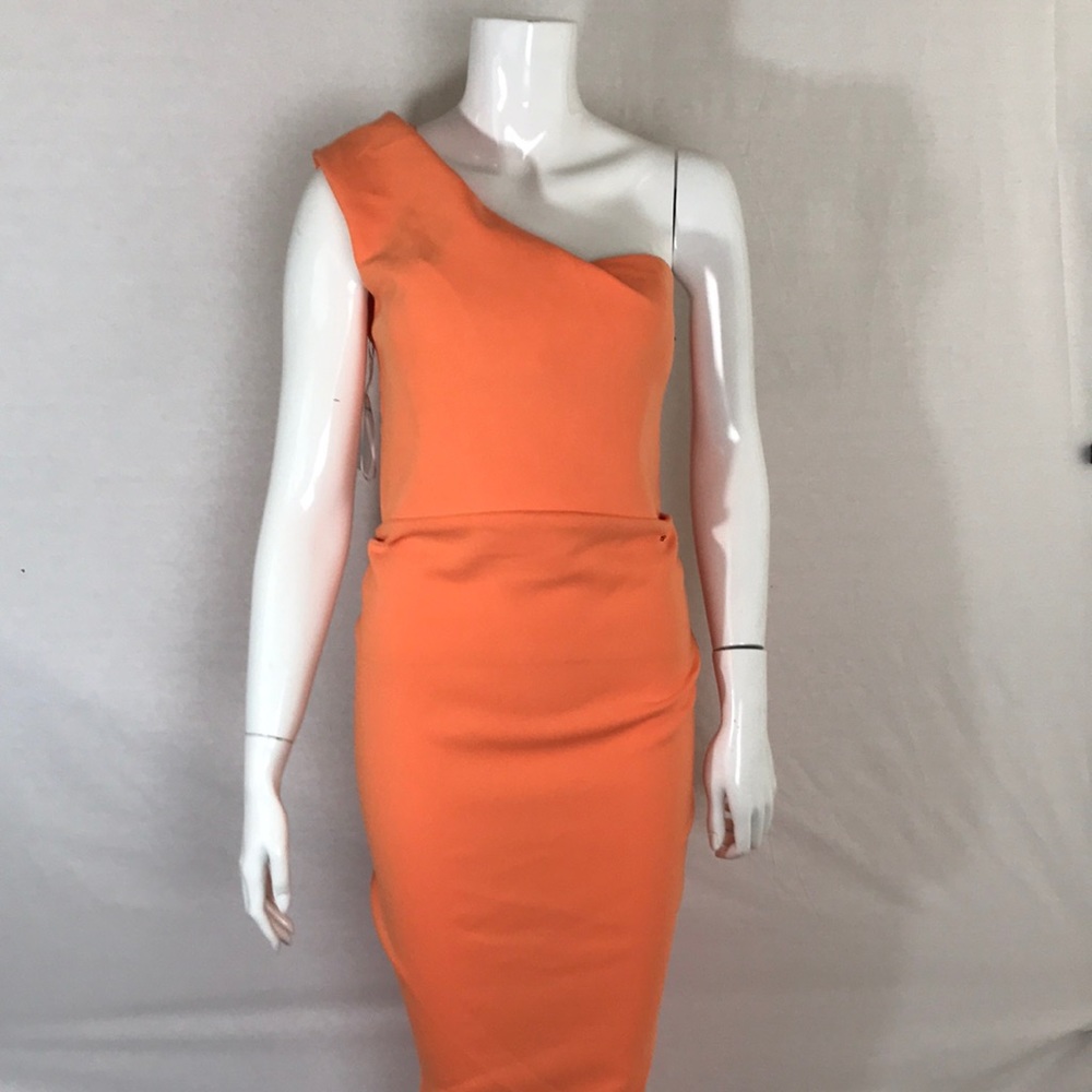 One Shoulder Midi Dress 🔥